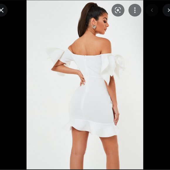 MISSGUIDED - Scuba Ruffle Bow Bardot Mini Dress - Picture 4 of 12